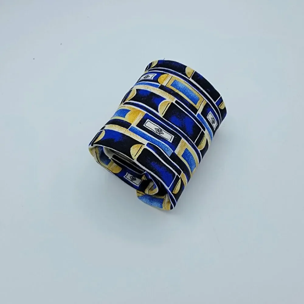 Mulberry Men’s Geometric Necktie Blue Gold 100% Italian Silk 57 x 4